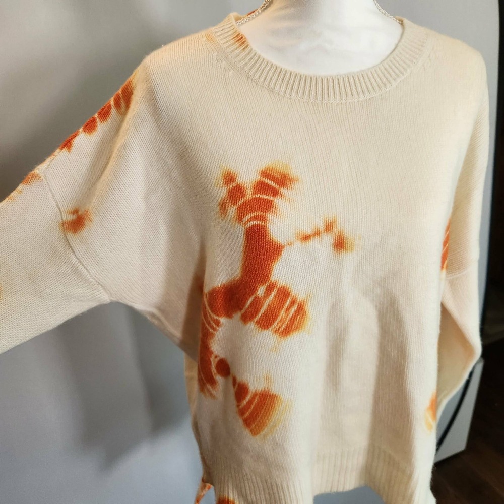 Mouleta German Luxury Cashmere Crew Neck Pullover Large, Cream and Orange Batik